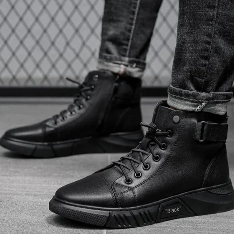 LEON | BLACK LEATHER SNEAKERS