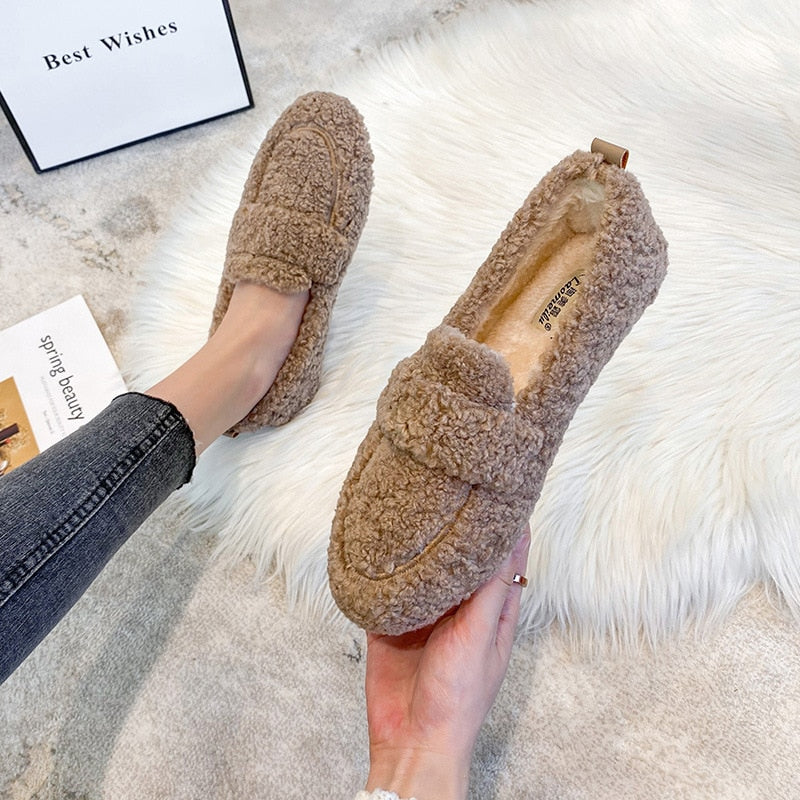 ADELE | COZY SLIP-ON SHOES