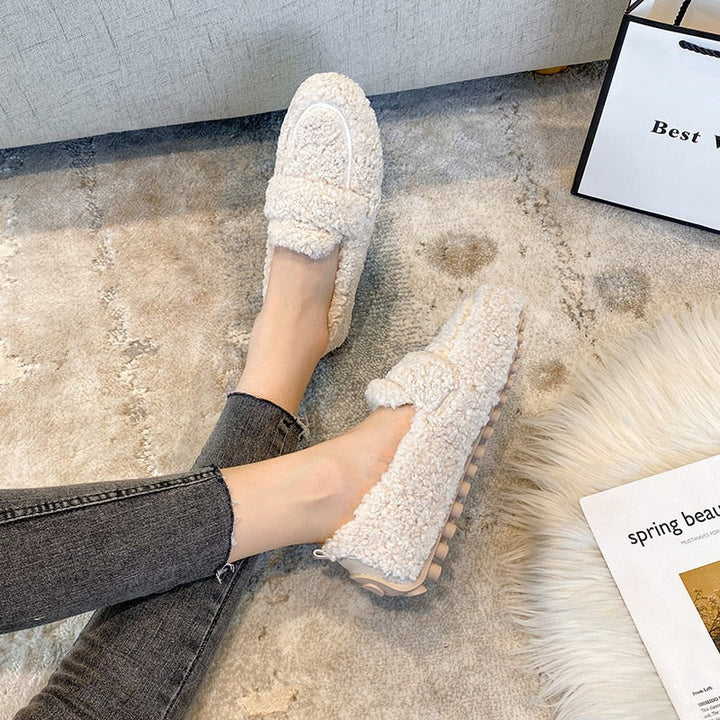 ADELE | COZY SLIP-ON SHOES